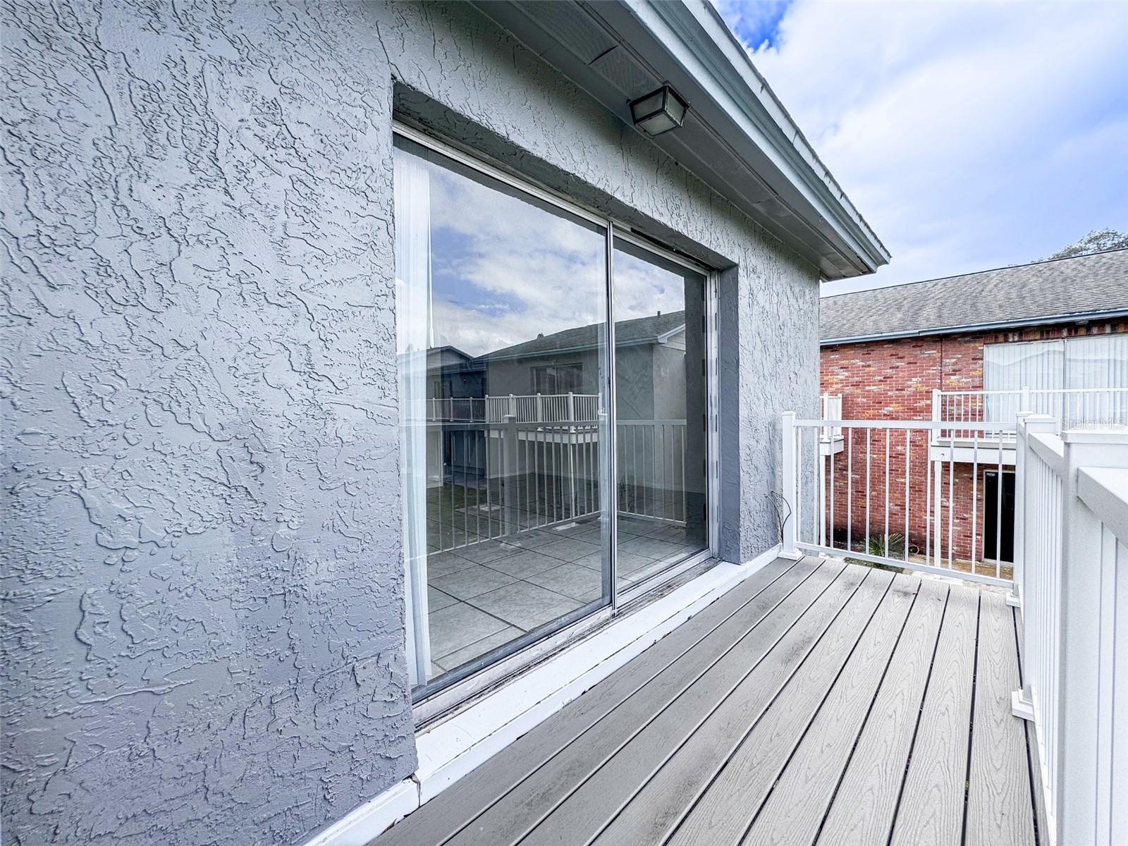 COLONIES CONDO - Residential