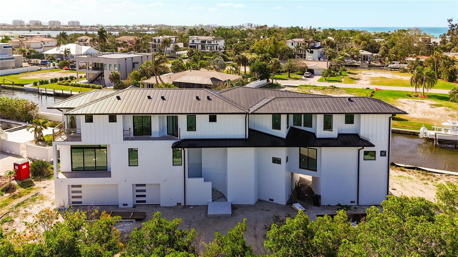 LONGBOAT KEY ESTATES - Land