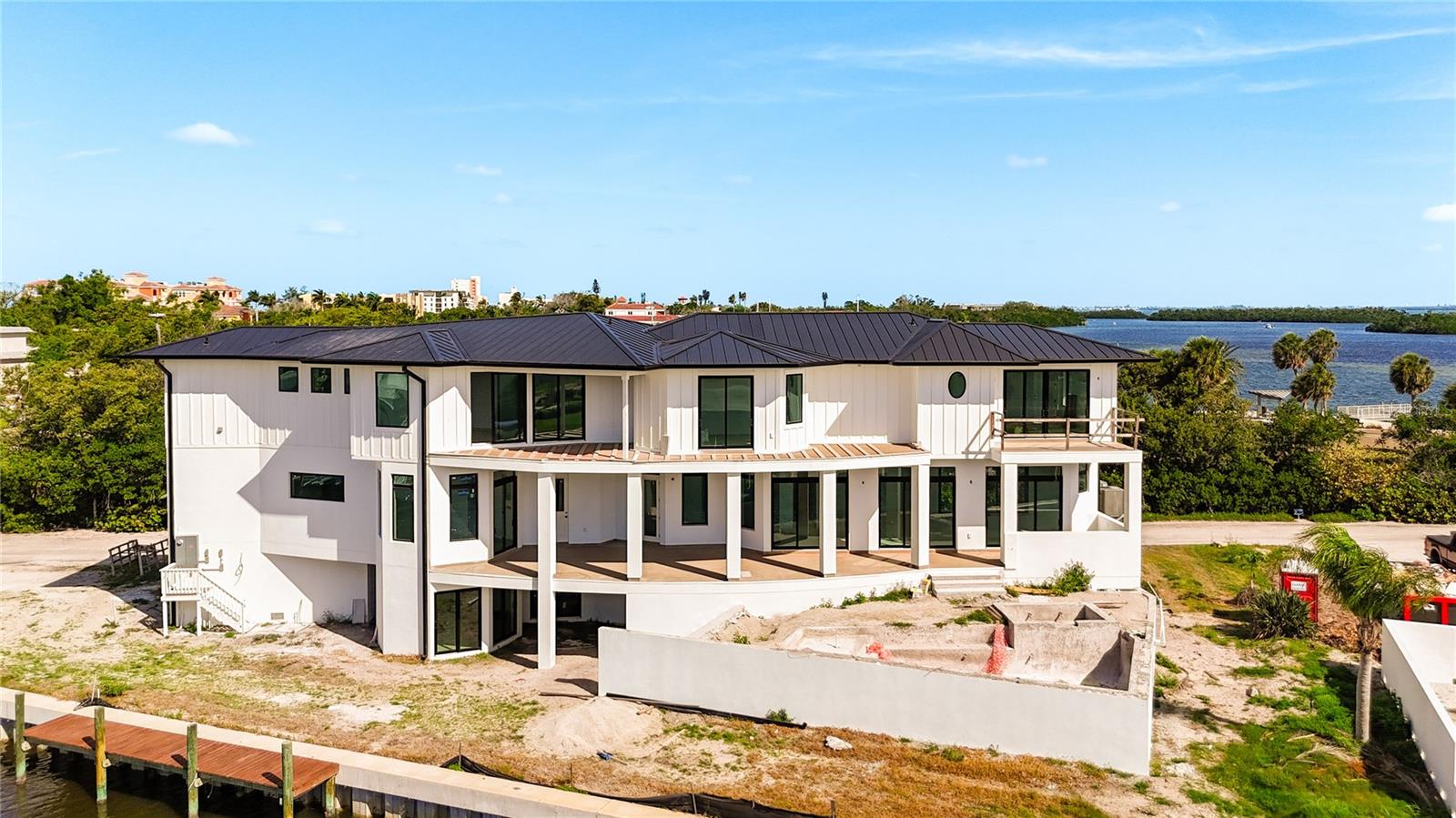 LONGBOAT KEY ESTATES - Land
