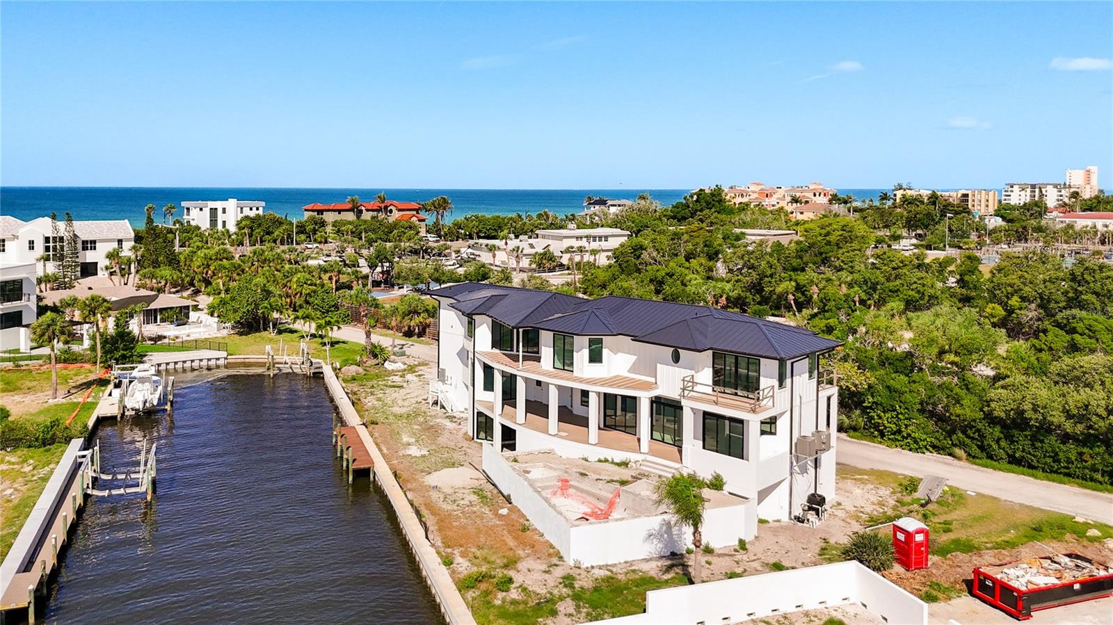 LONGBOAT KEY ESTATES - Land