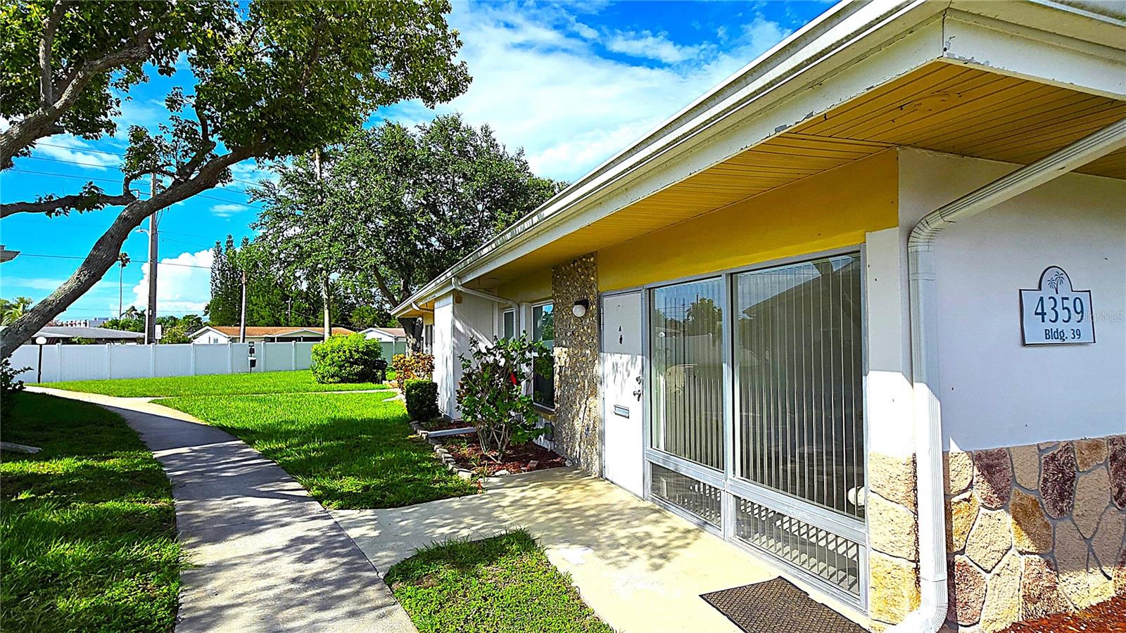 4359 TAHITIAN GARDENS CIRCLE A