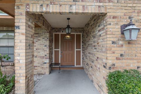 Photo of 705 Herlong Court, Brandon, FL 33511 (MLS # TB8499880)