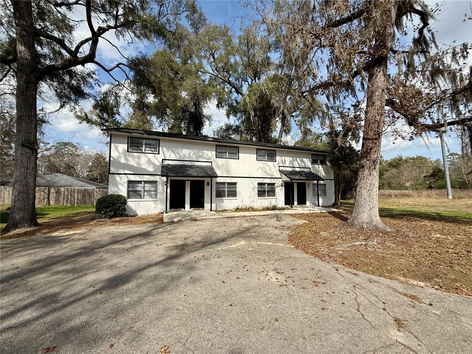 TOWER VILLAGE II - Residential Lease