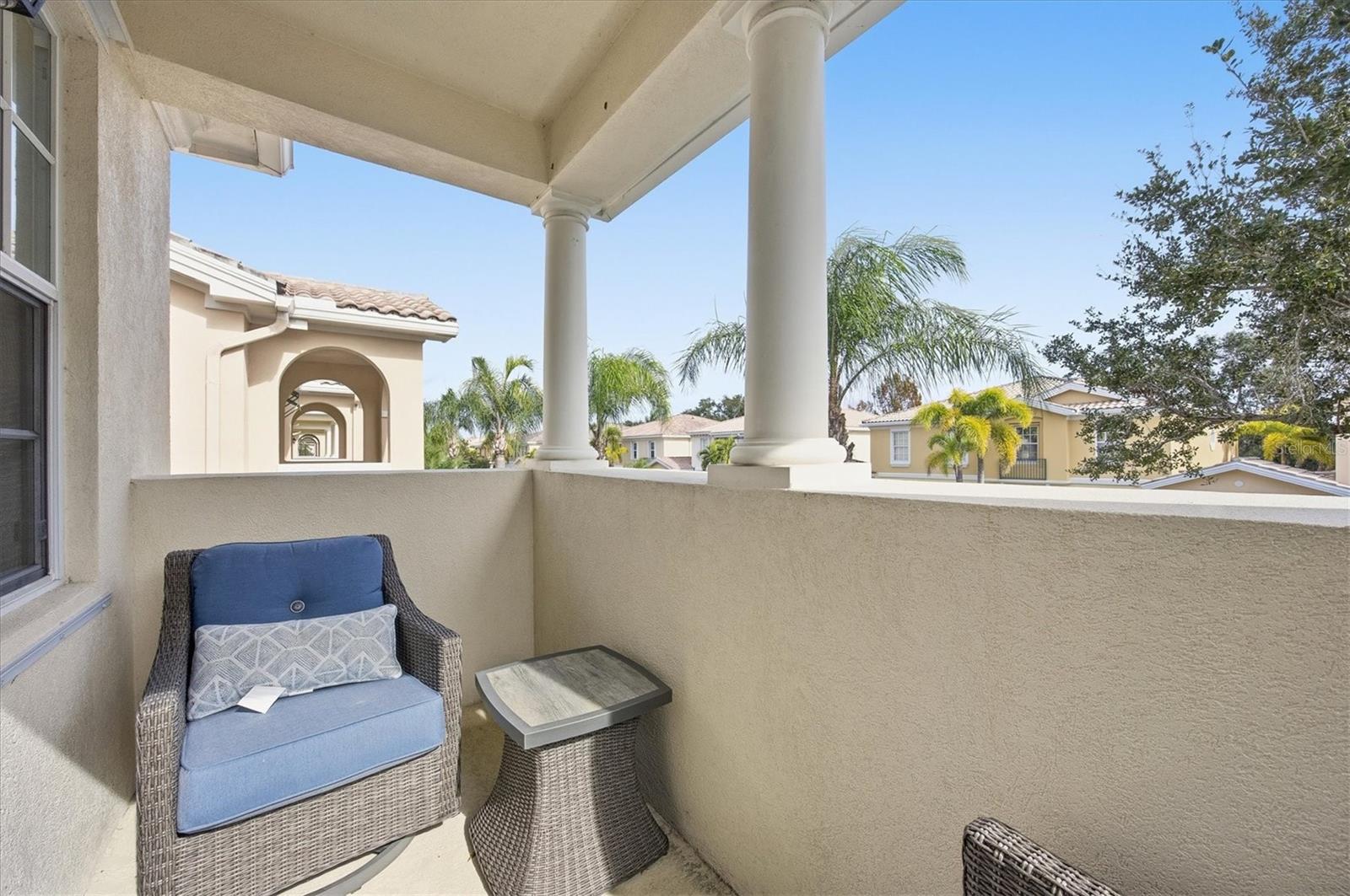 VILLAGEWALK - Residential