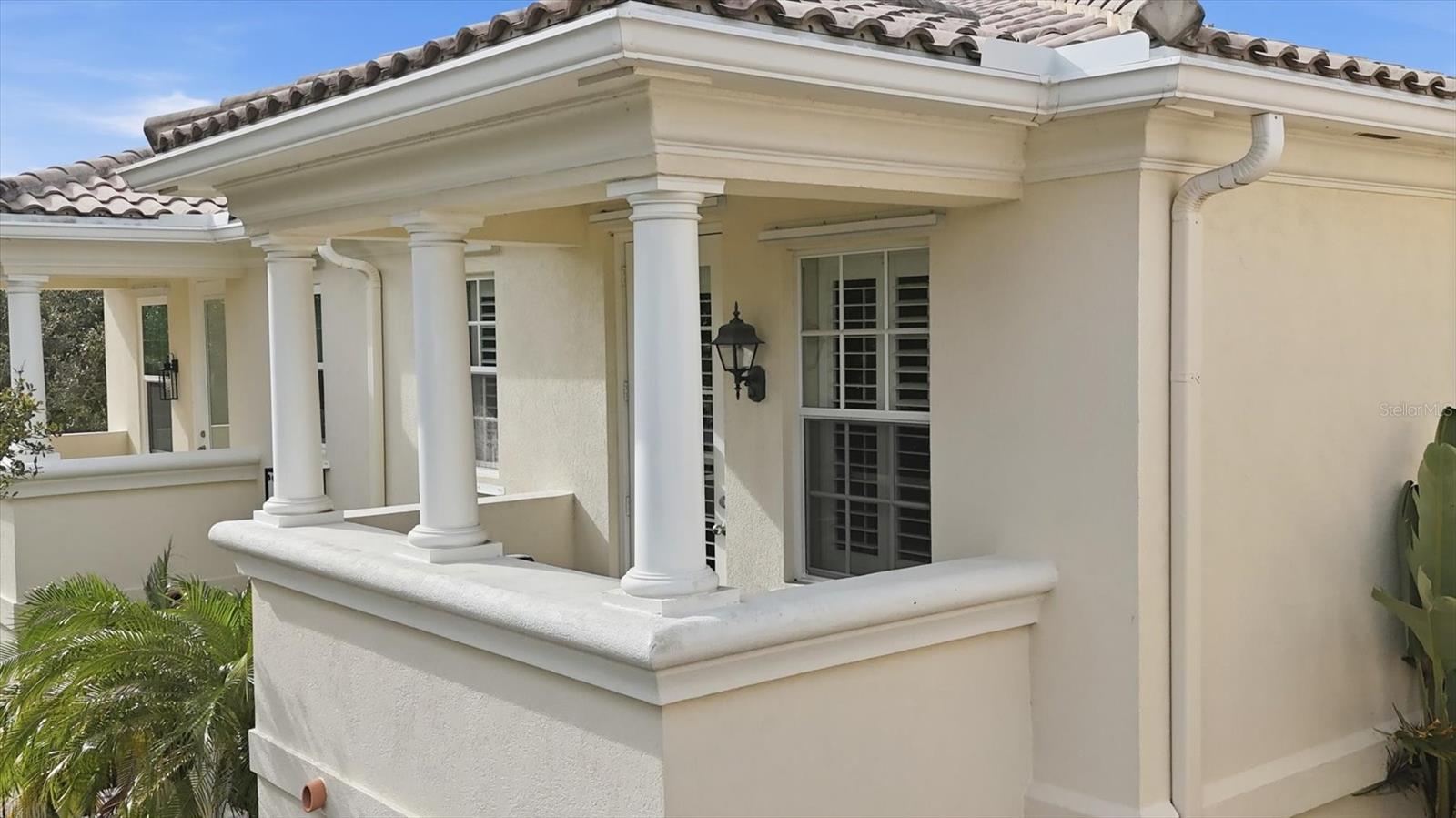 VILLAGEWALK - Residential