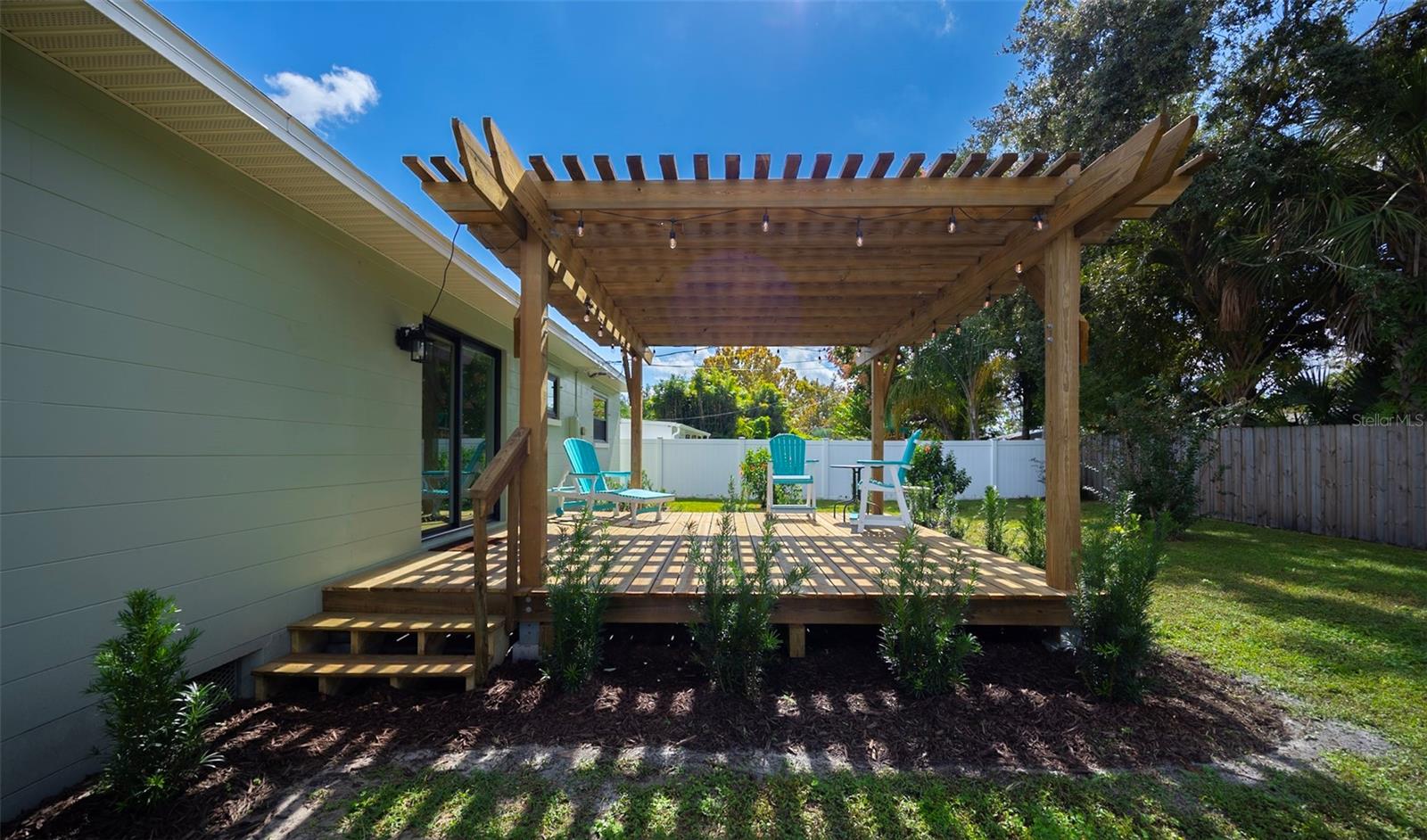 EDGEWATER PARK - Residential