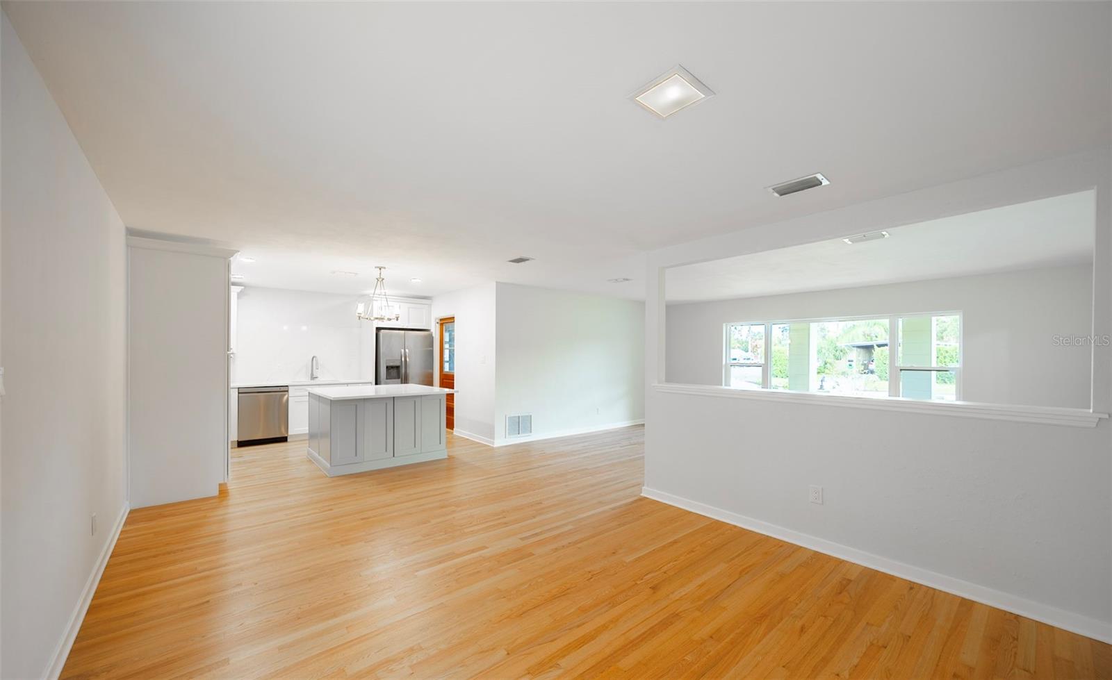 EDGEWATER PARK - Residential