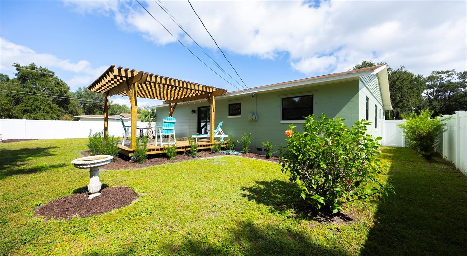 EDGEWATER PARK - Residential