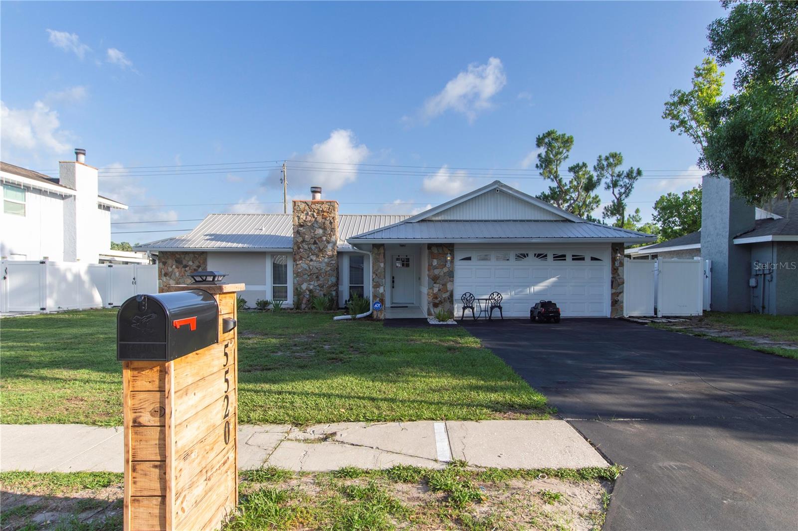 5520 FULMAR DRIVE