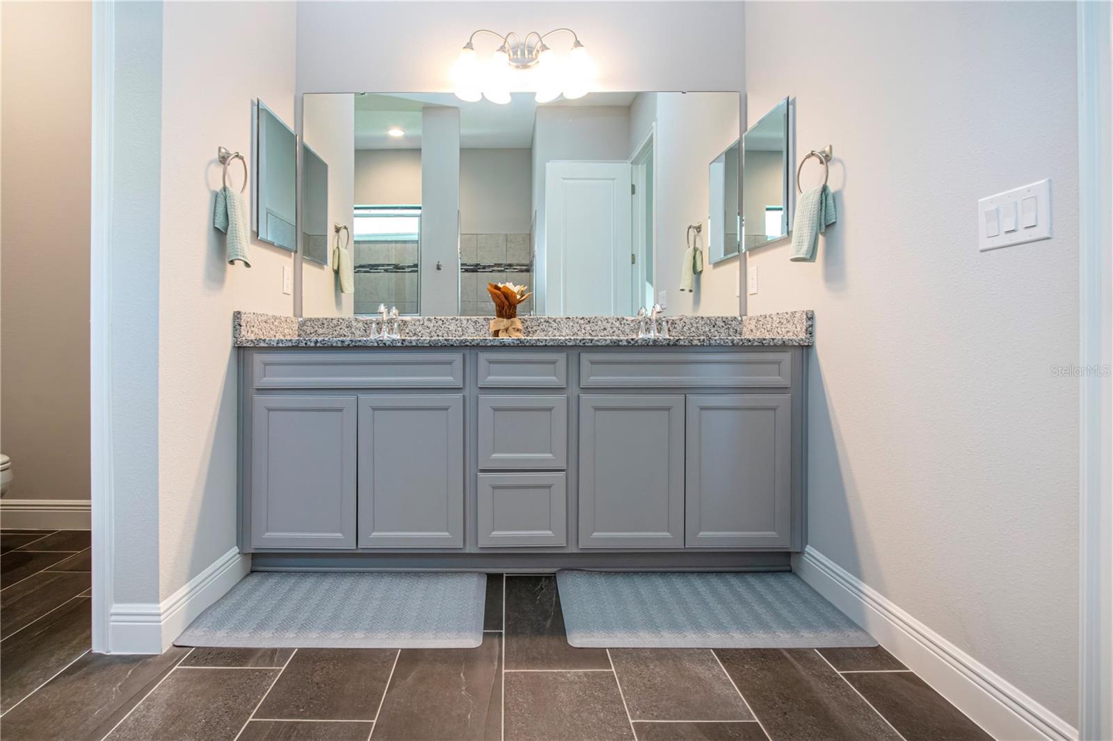 CROSSCREEK PH I SUBPH B & C - Residential