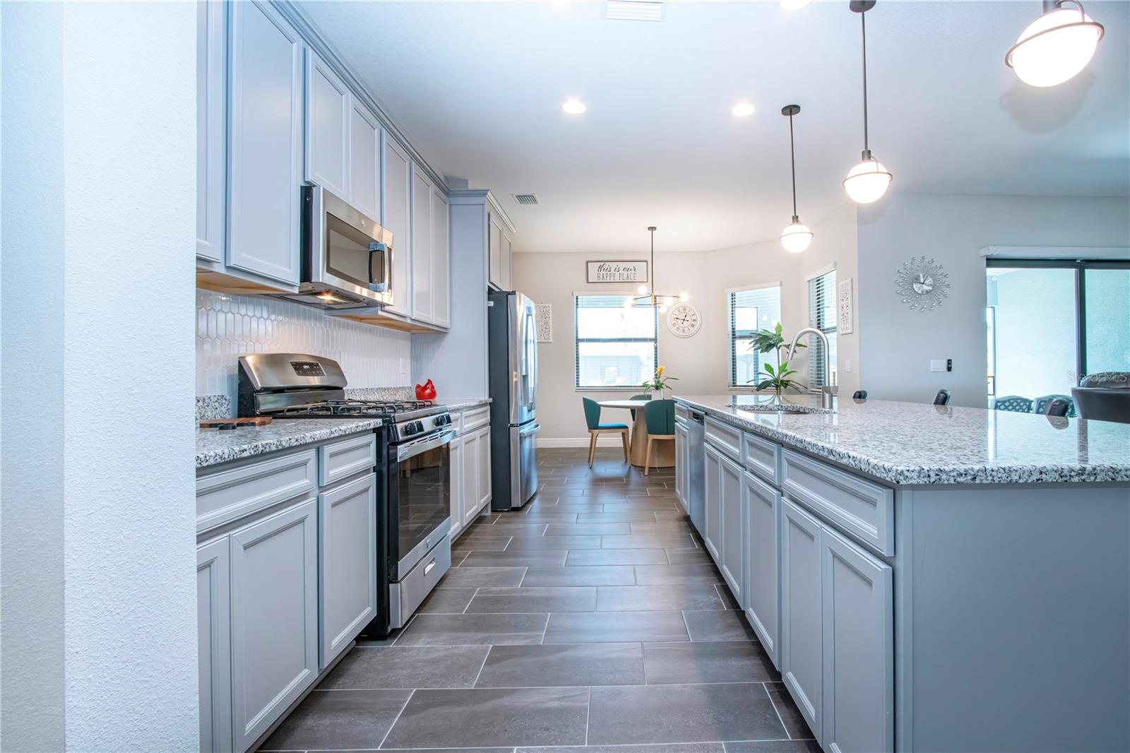 CROSSCREEK PH I SUBPH B & C - Residential