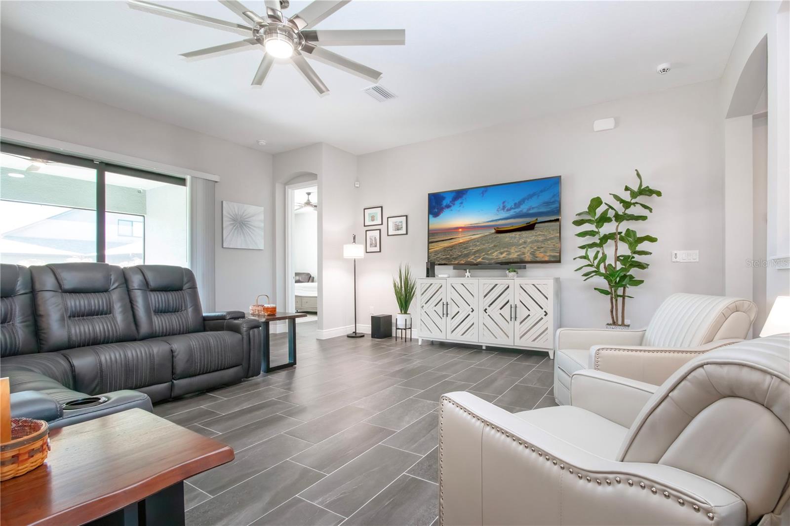 CROSSCREEK PH I SUBPH B & C - Residential