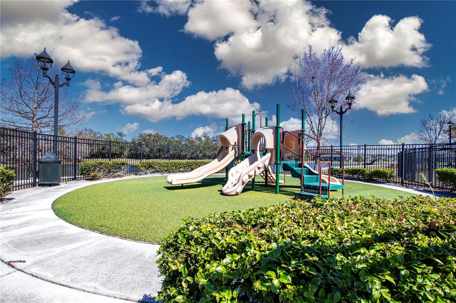 CROSSCREEK PH I SUBPH B & C - Residential