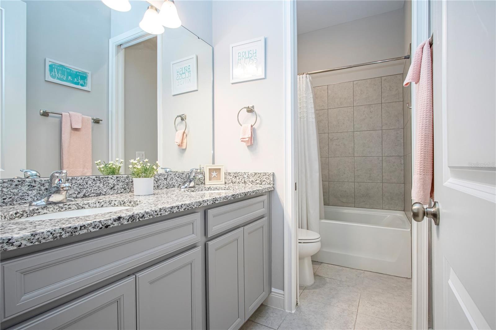 CROSSCREEK PH I SUBPH B & C - Residential