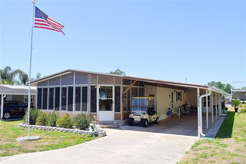 Photo of 10055 Collingwood Avenue, Dade City, FL 33525 (MLS # TB8376350)