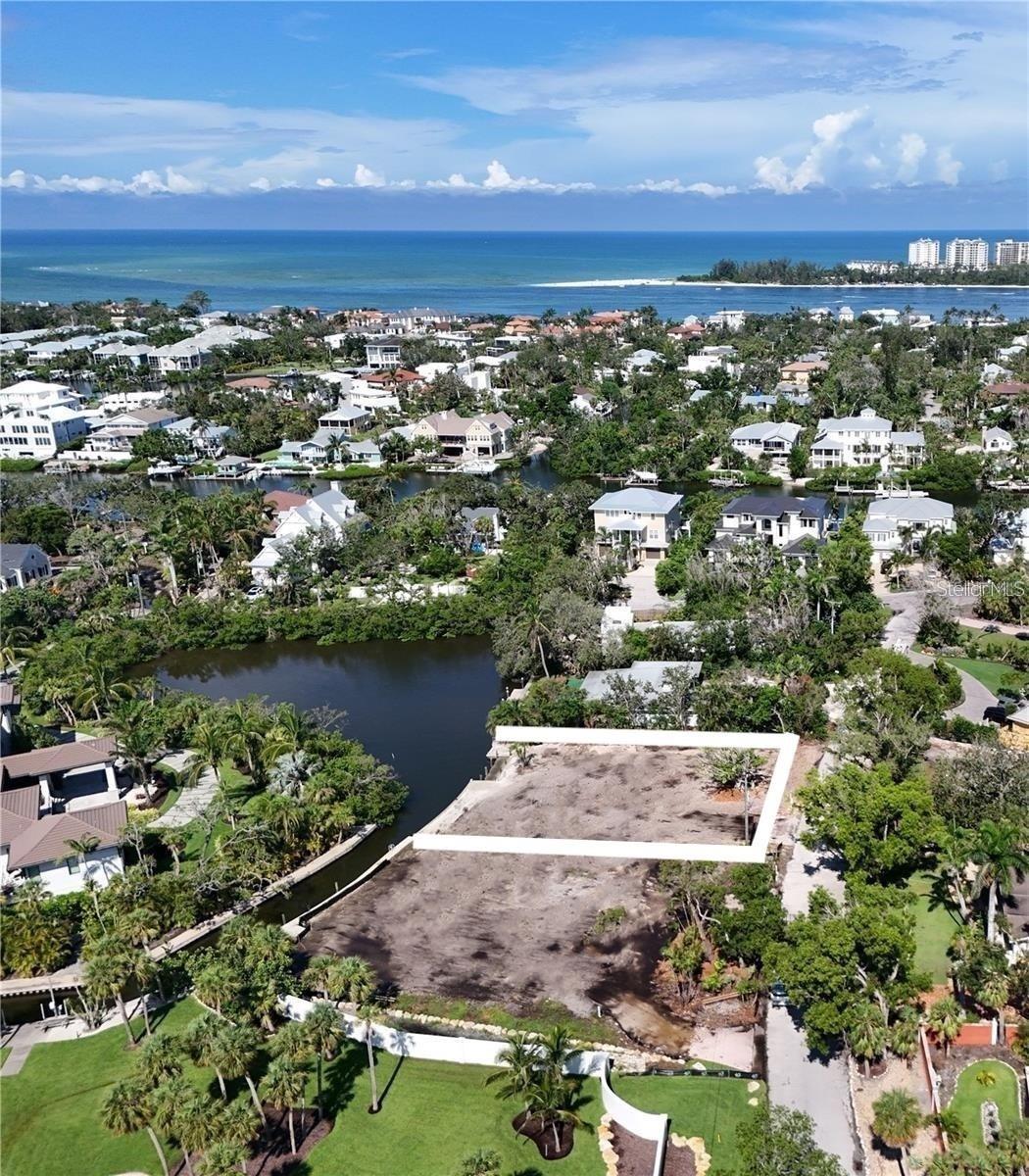 BAY ISLAND - Residential