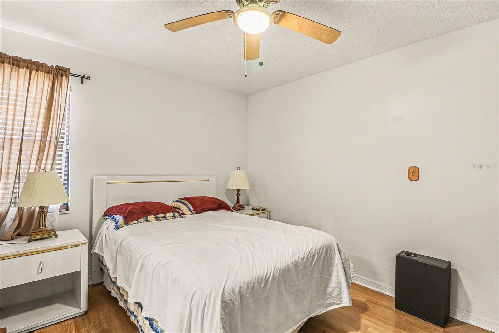 PARK MANOR ESTATES - Residential