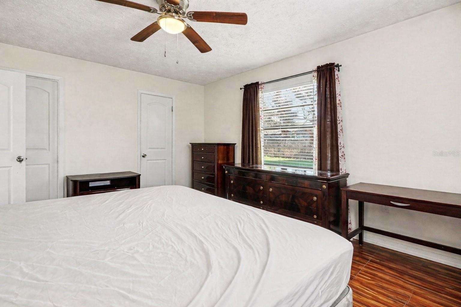 PARK MANOR ESTATES - Residential