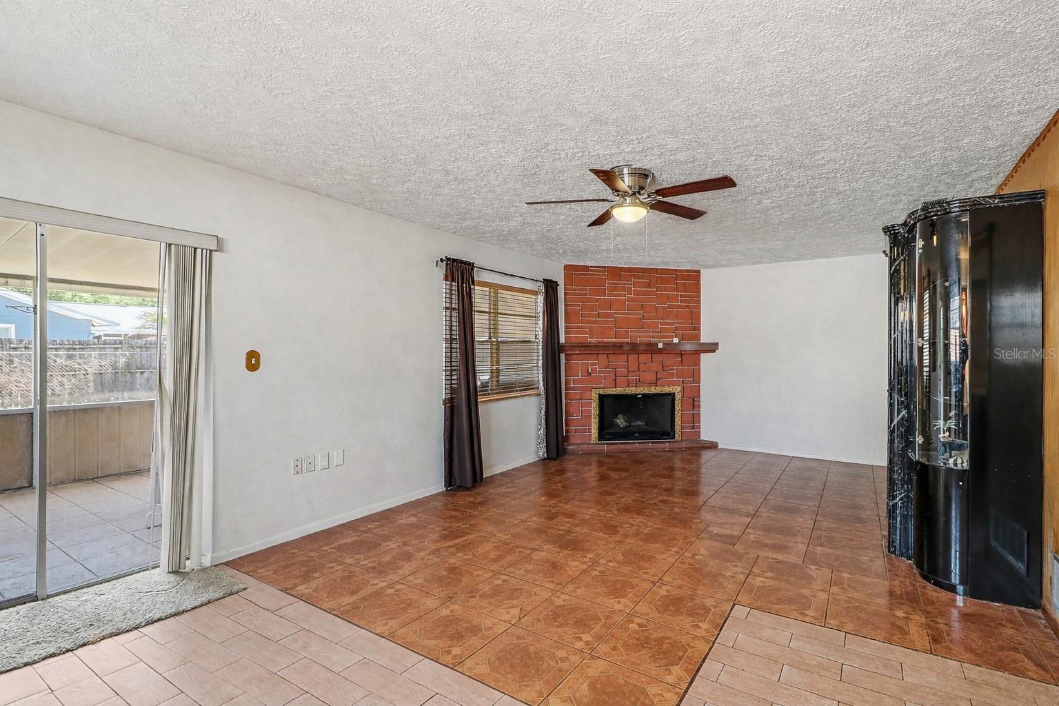 PARK MANOR ESTATES - Residential