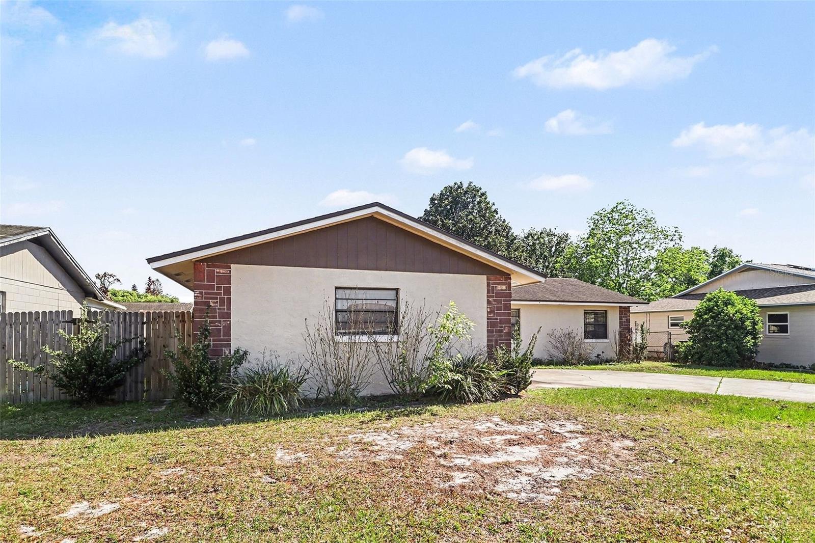 PARK MANOR ESTATES - Residential