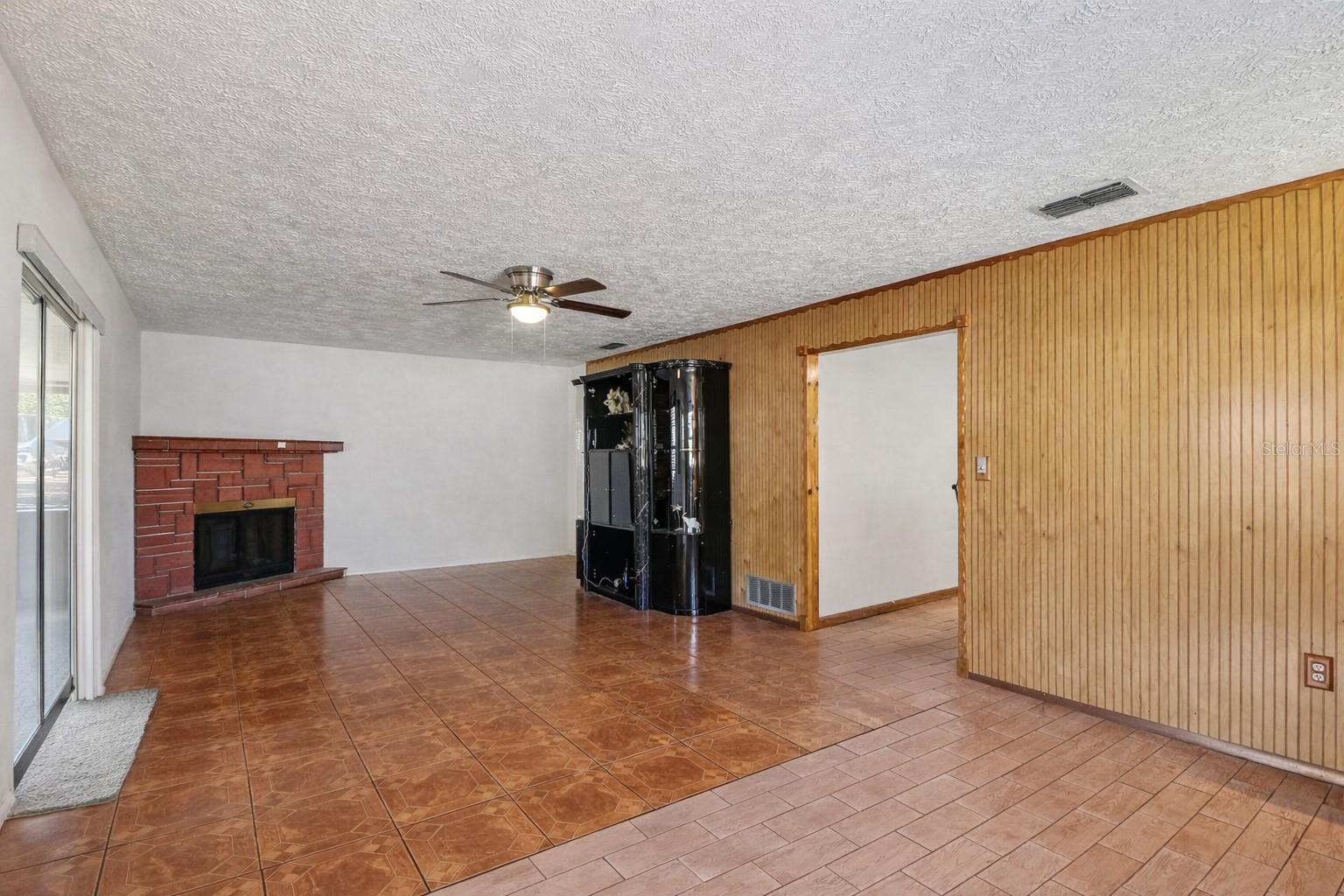 PARK MANOR ESTATES - Residential