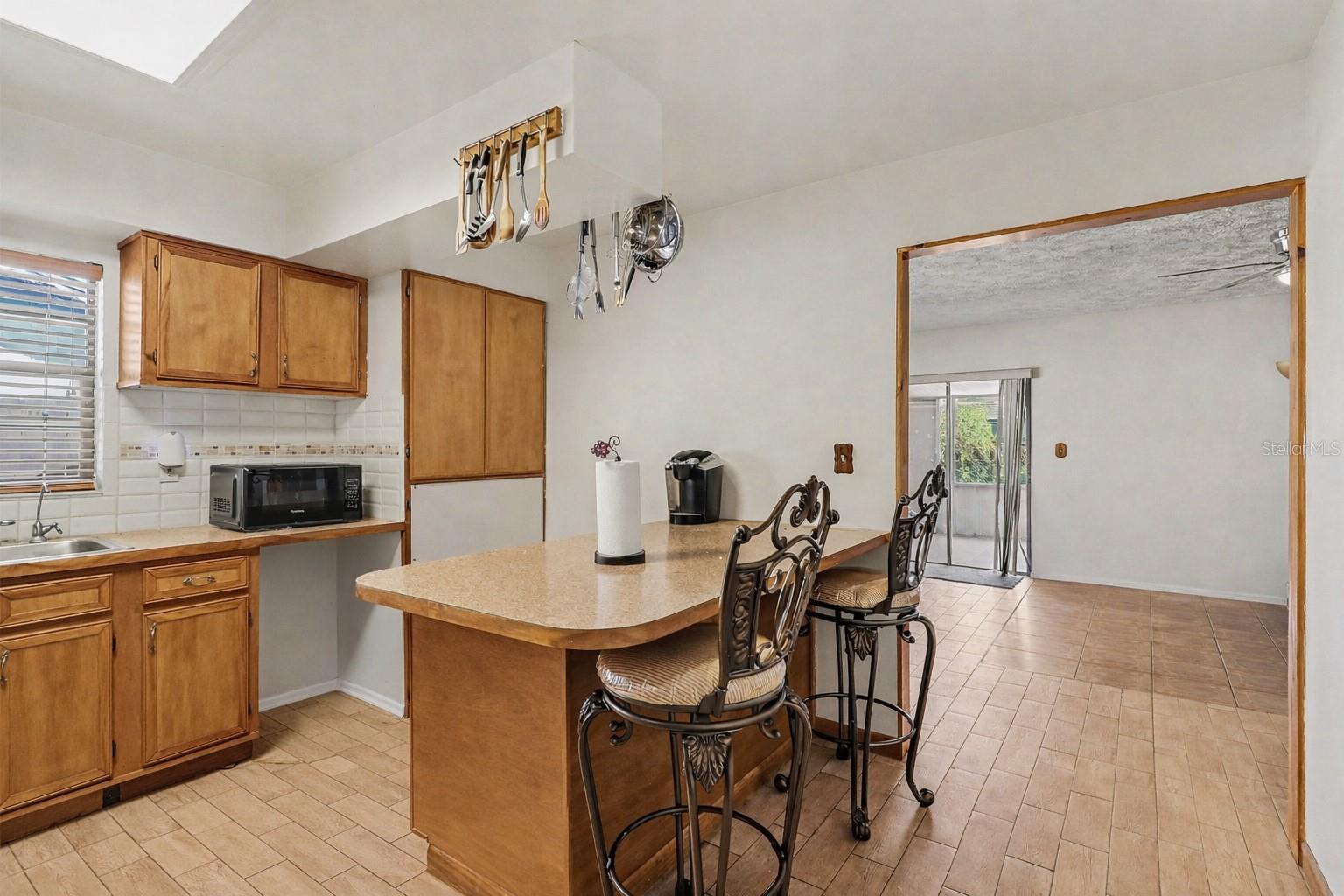 PARK MANOR ESTATES - Residential