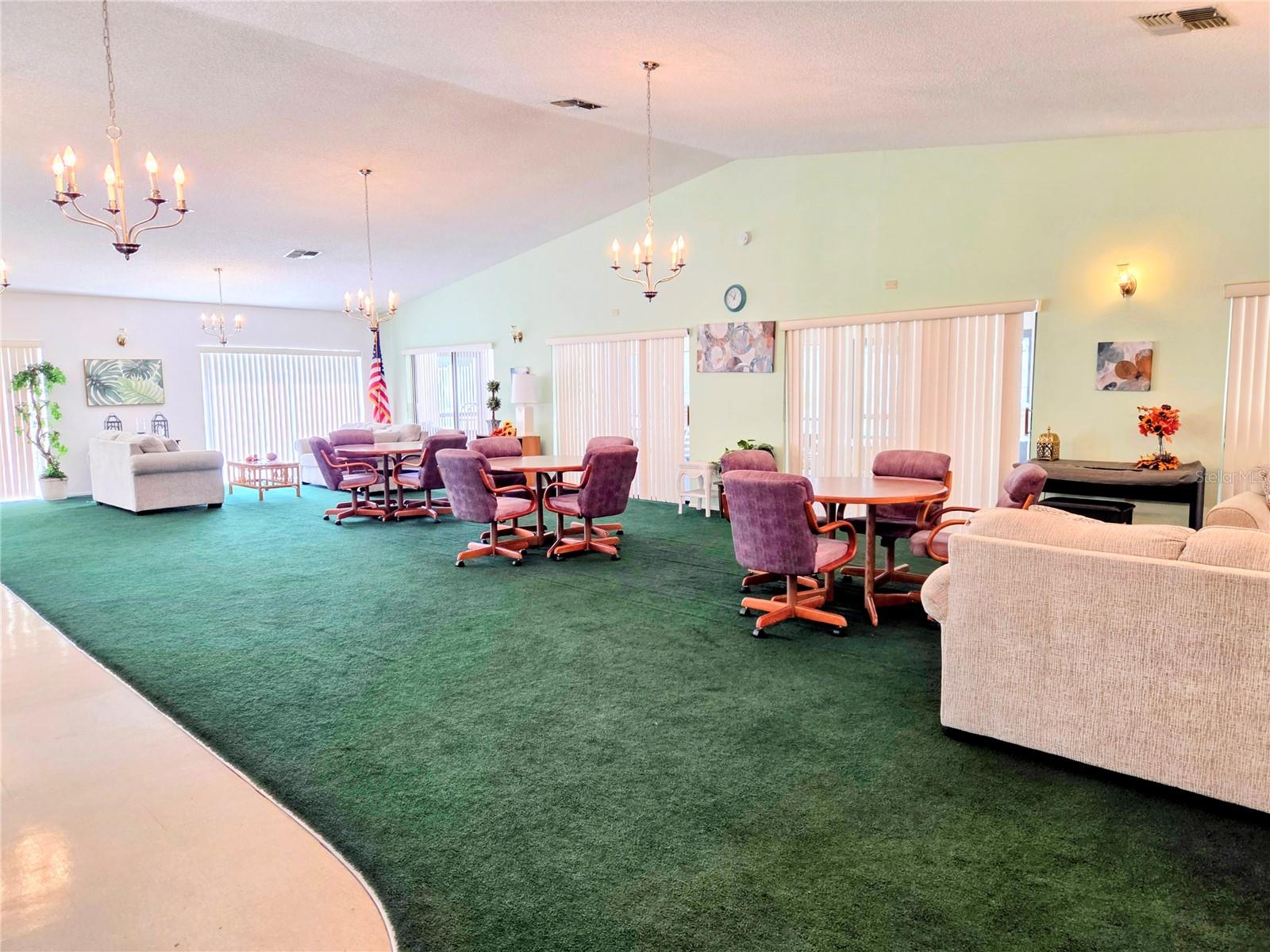 EAGLESWOOD CONDO - Residential