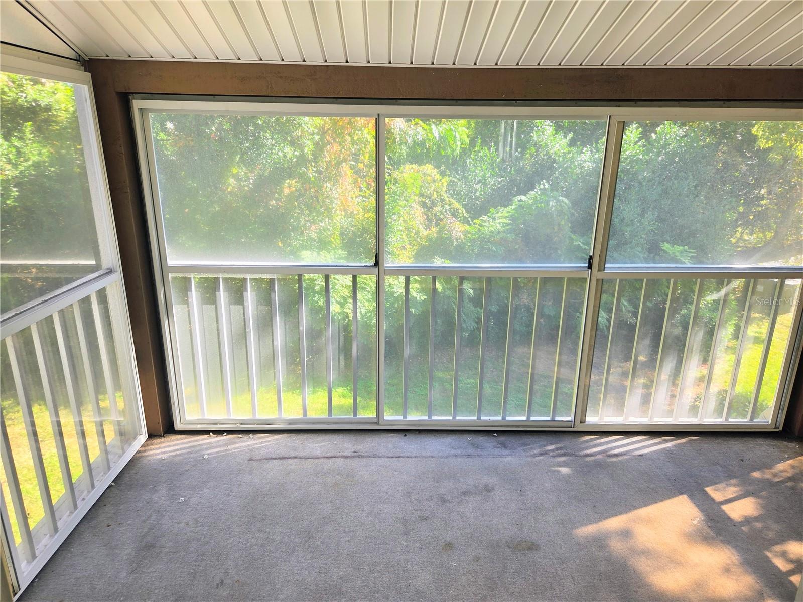 EAGLESWOOD CONDO - Residential