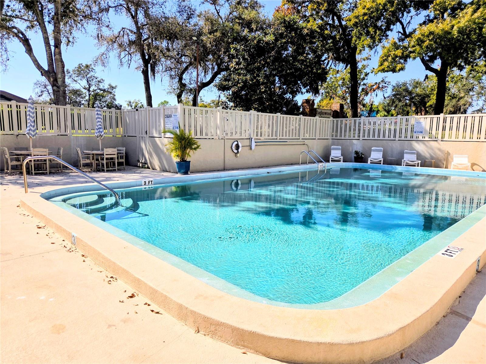 EAGLESWOOD CONDO - Residential