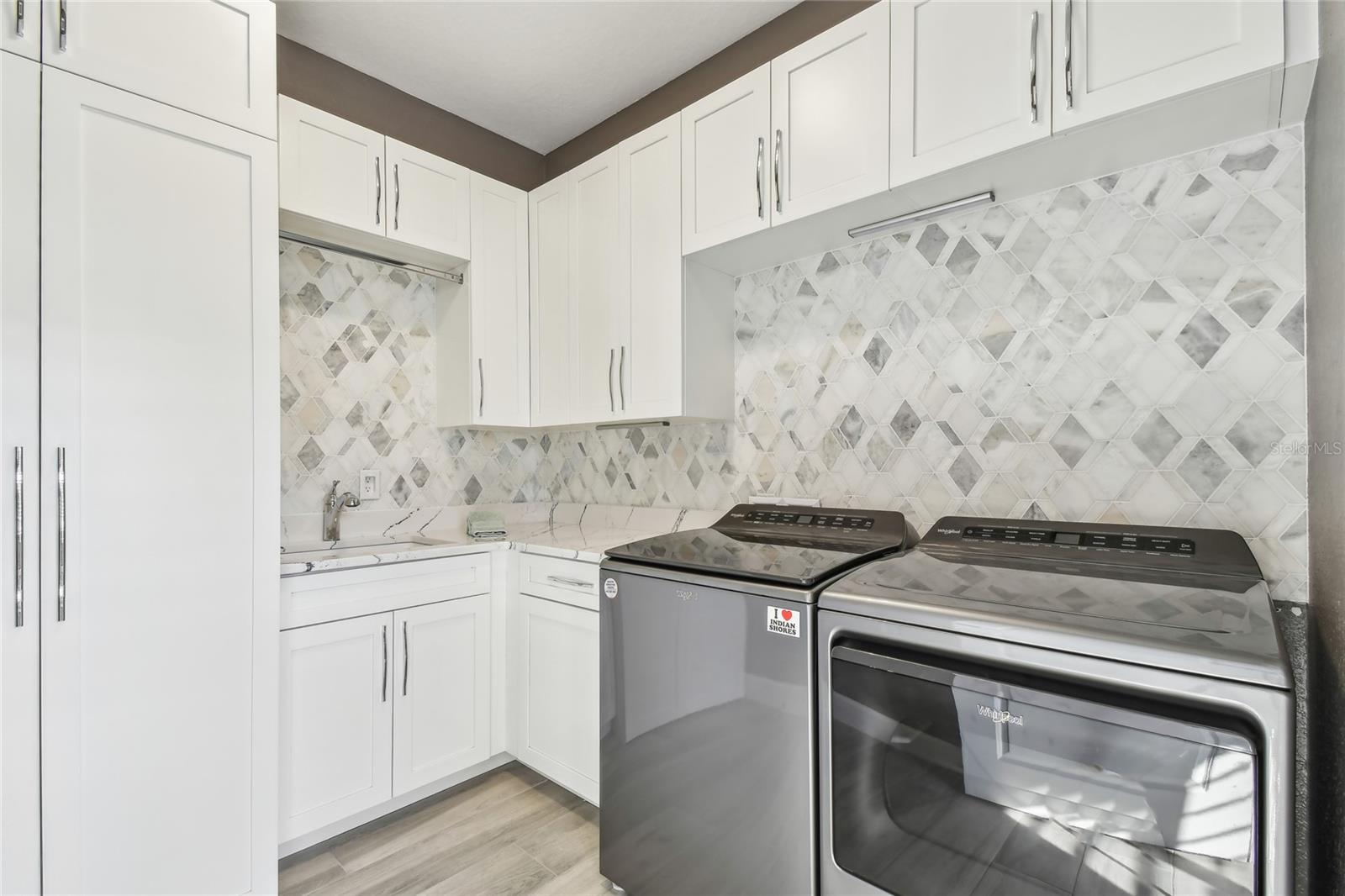 20001 GULF BLVD, INDIAN SHORES - Residential