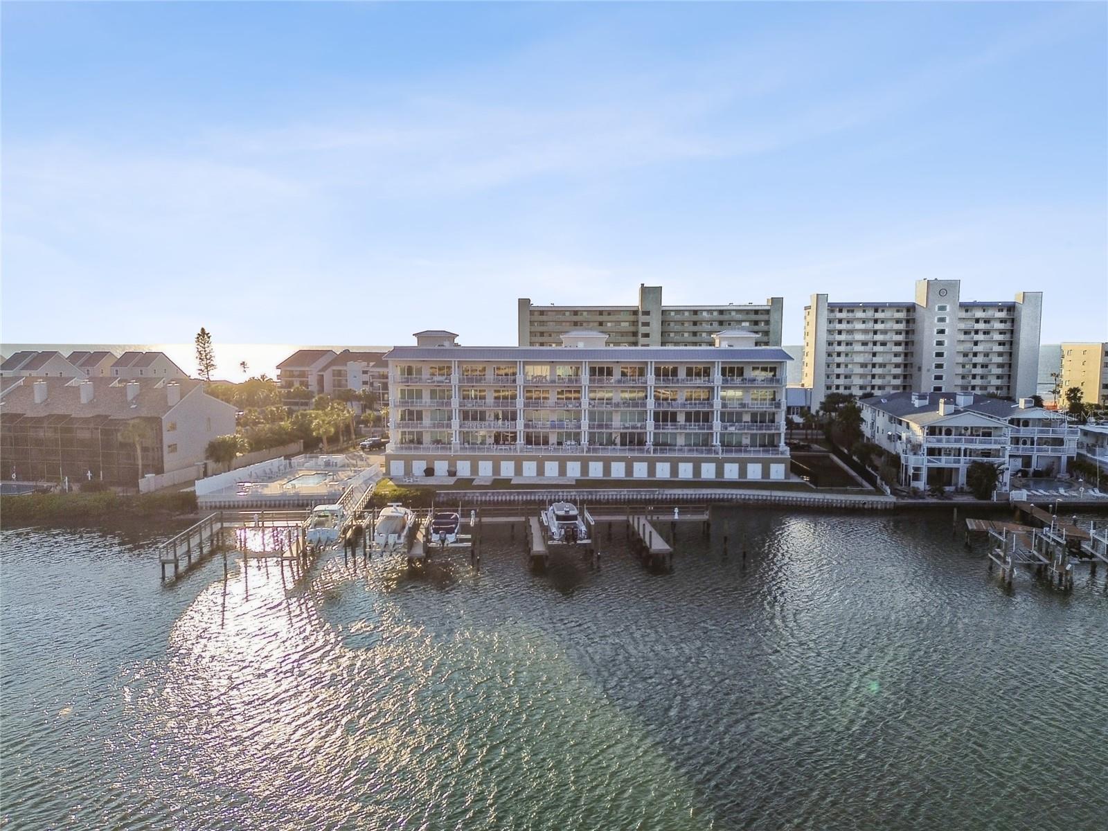 20001 GULF BLVD, INDIAN SHORES - Residential