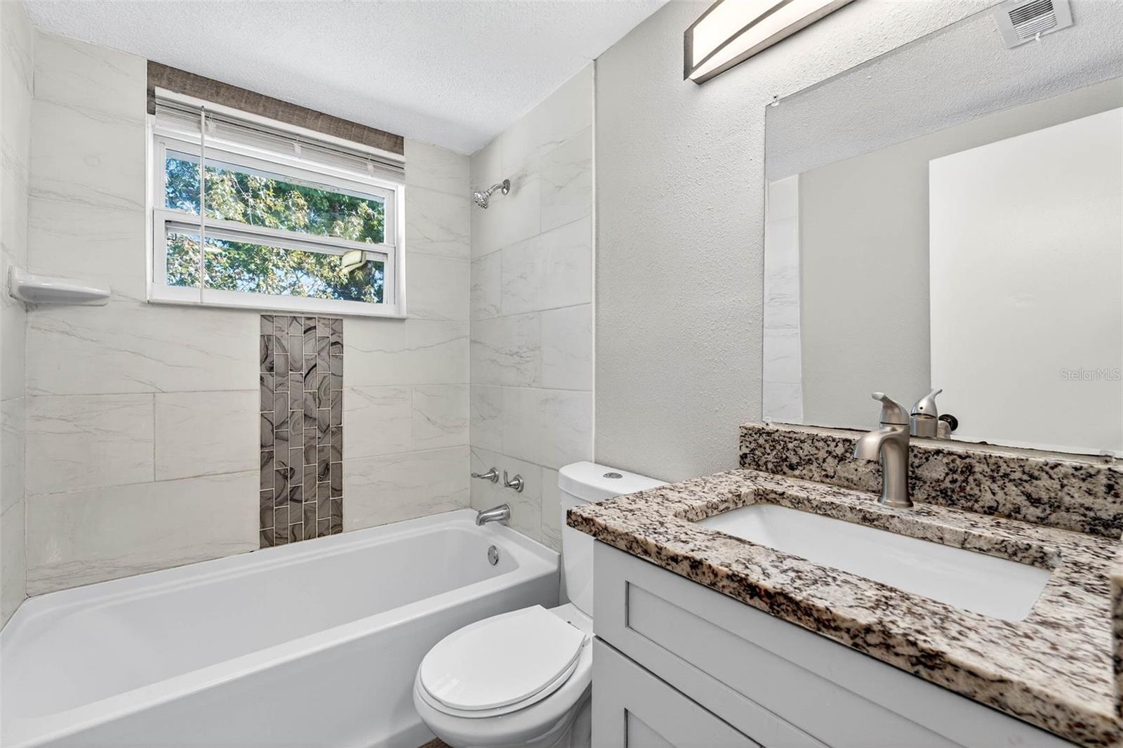 REGENCY PARK - Residential