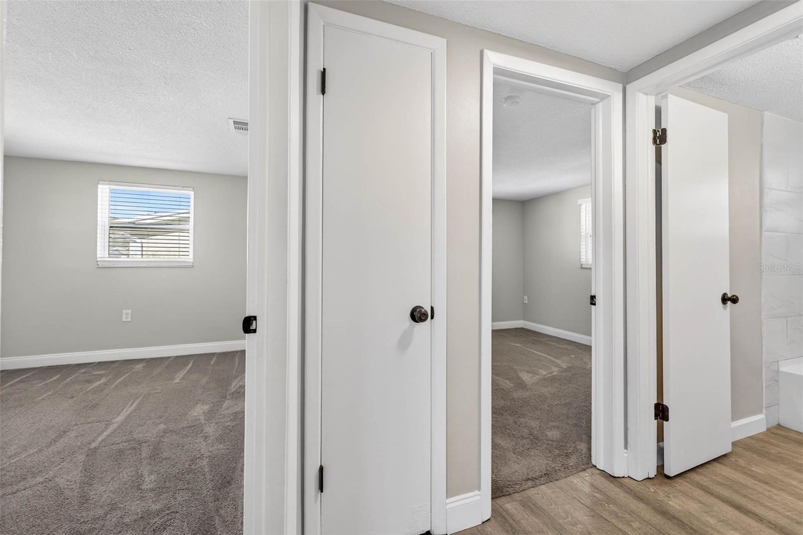 REGENCY PARK - Residential