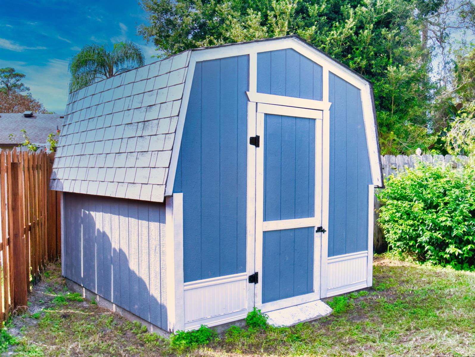 Florida Shores 01 - Residential