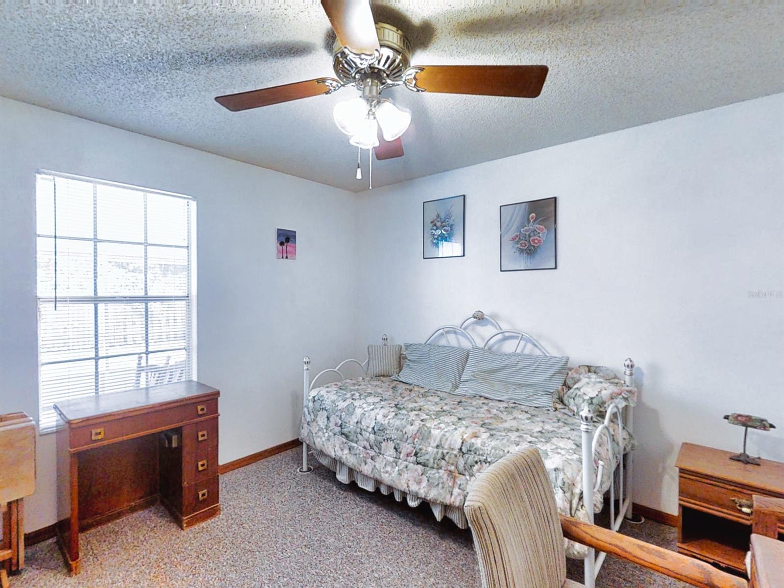 Florida Shores 01 - Residential