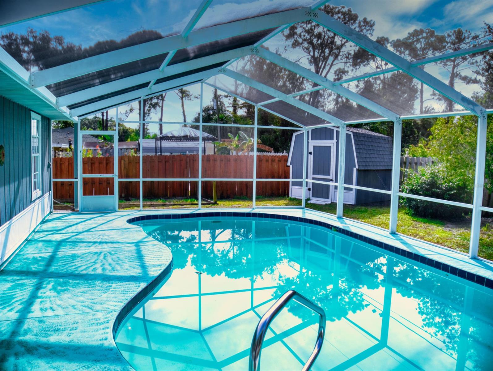 Florida Shores 01 - Residential