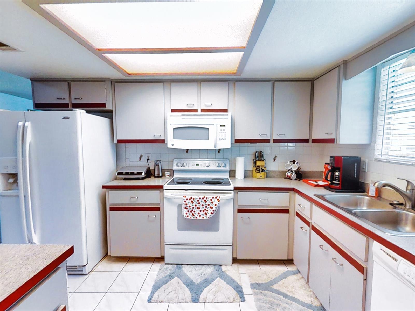 Florida Shores 01 - Residential