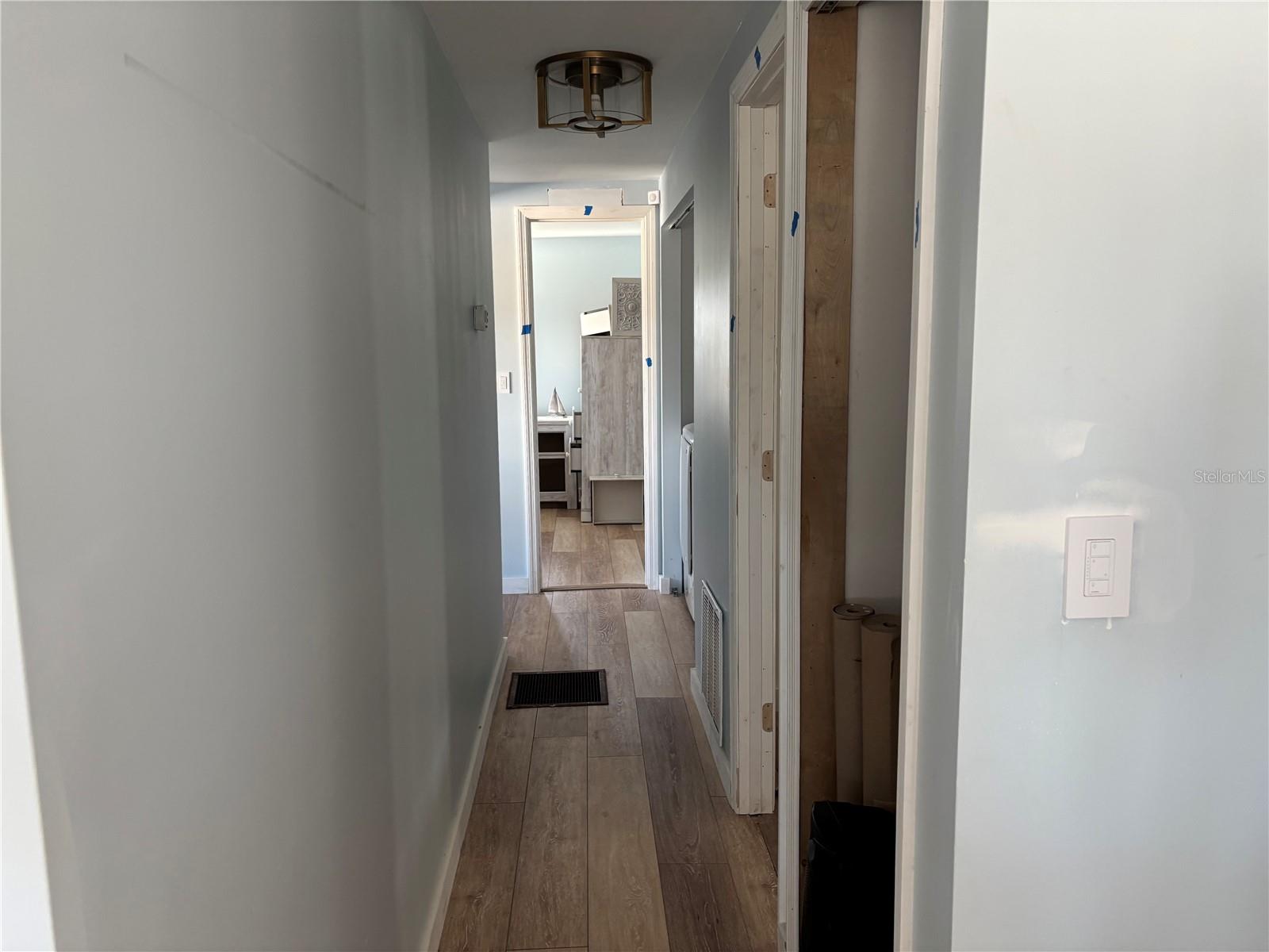 SIGNAL COVE - Residential