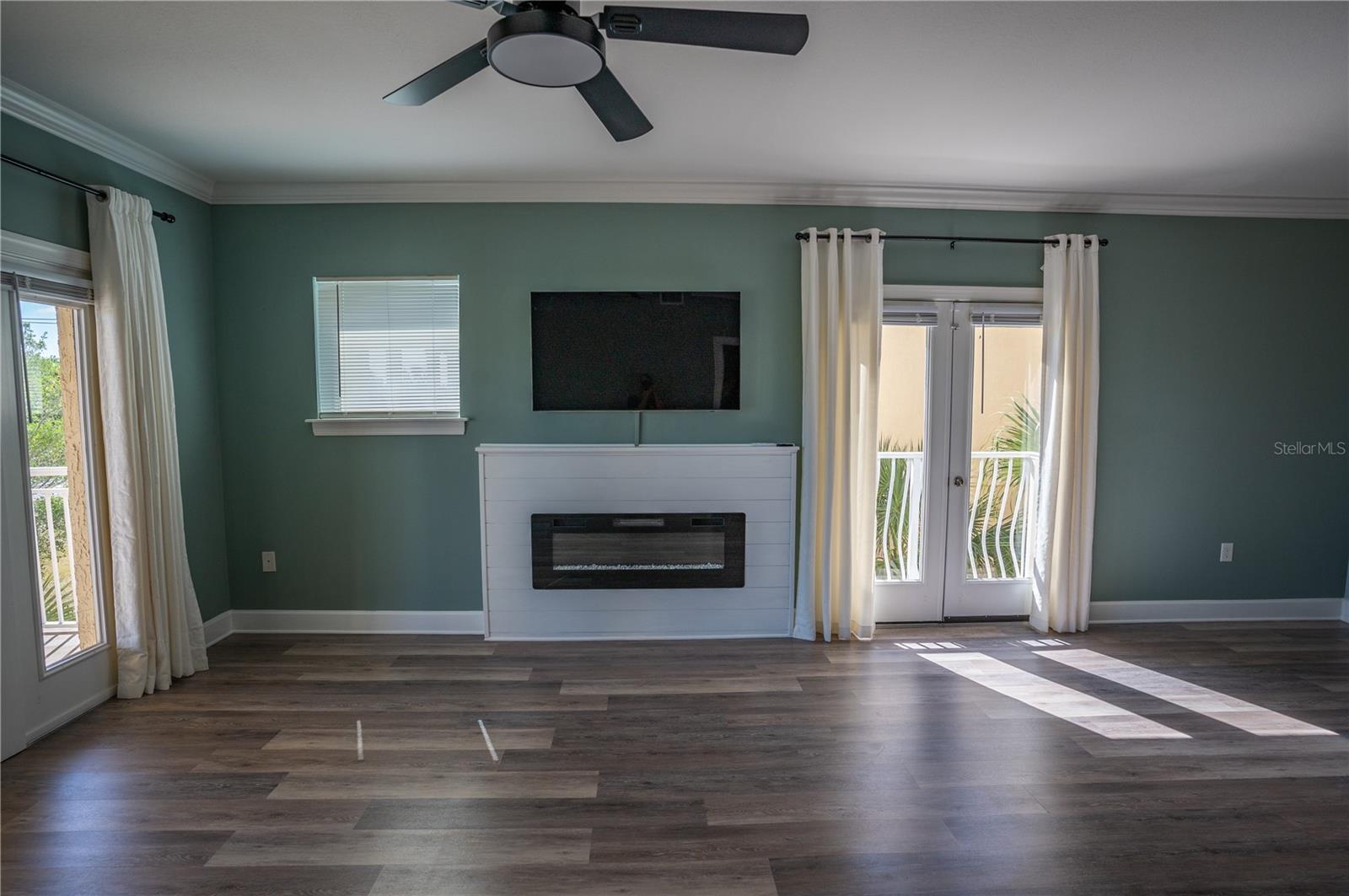 200 BELLA HARBOR COURT 109
