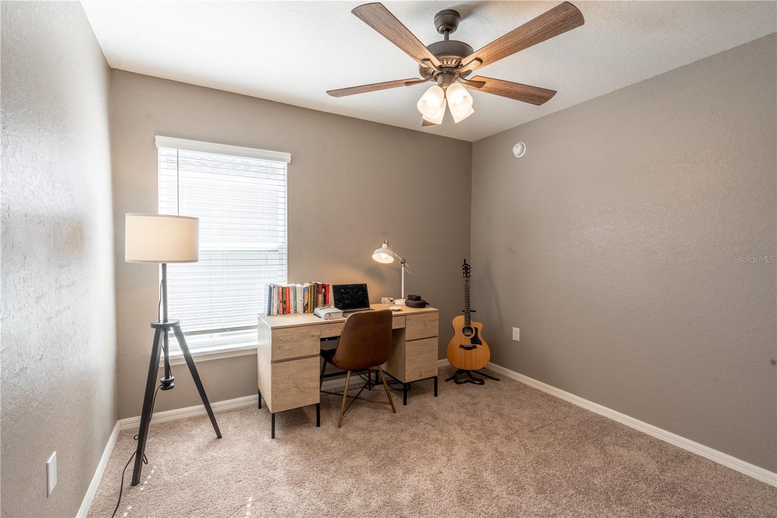 ANISTON - Residential