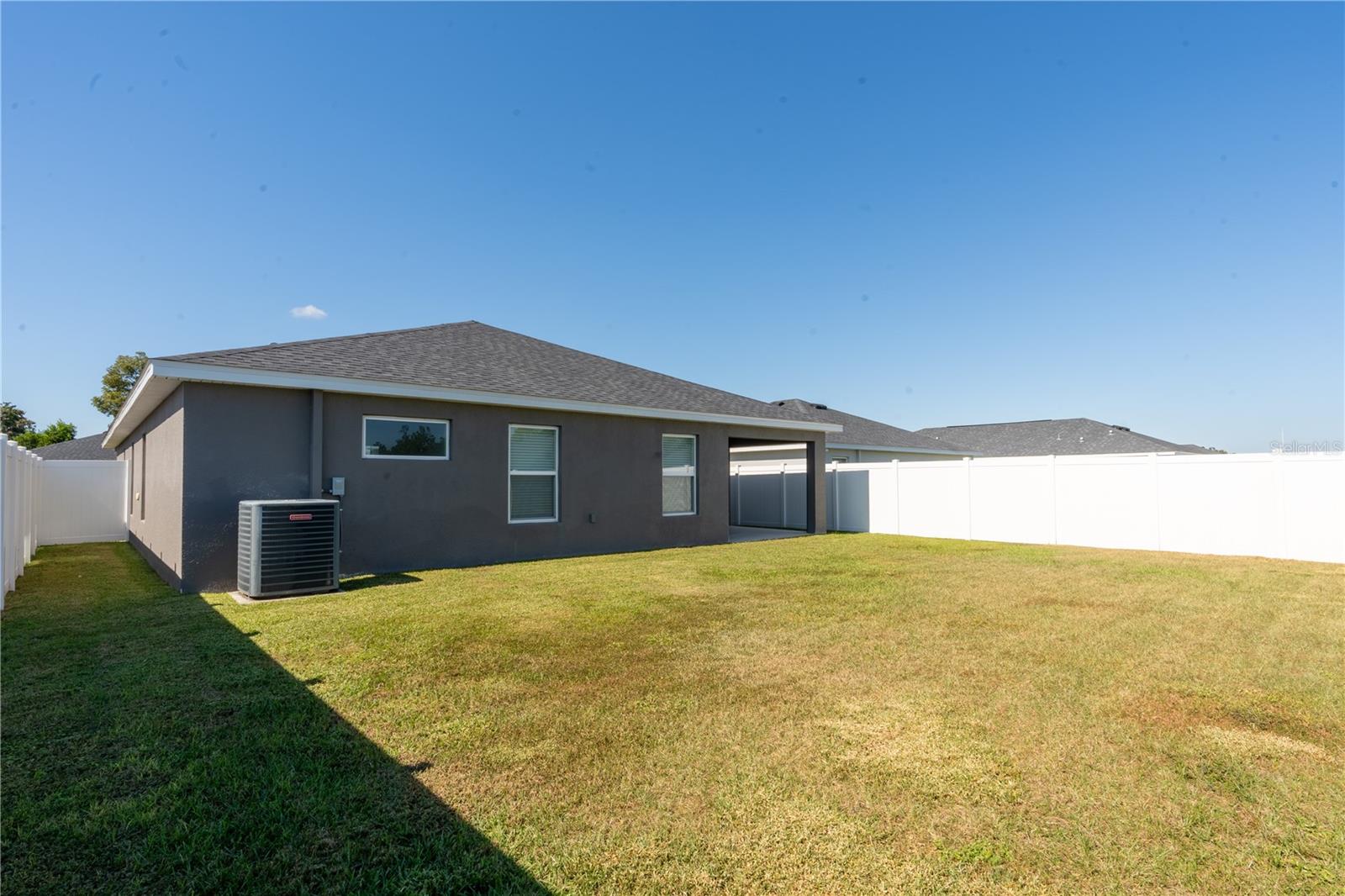 ANISTON - Residential