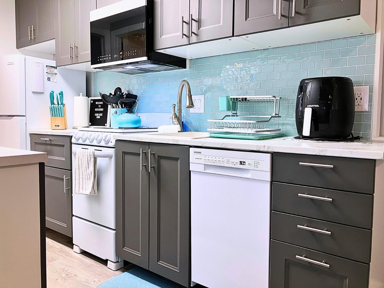 PARADISE LAKES RESORT CONDO - Residential