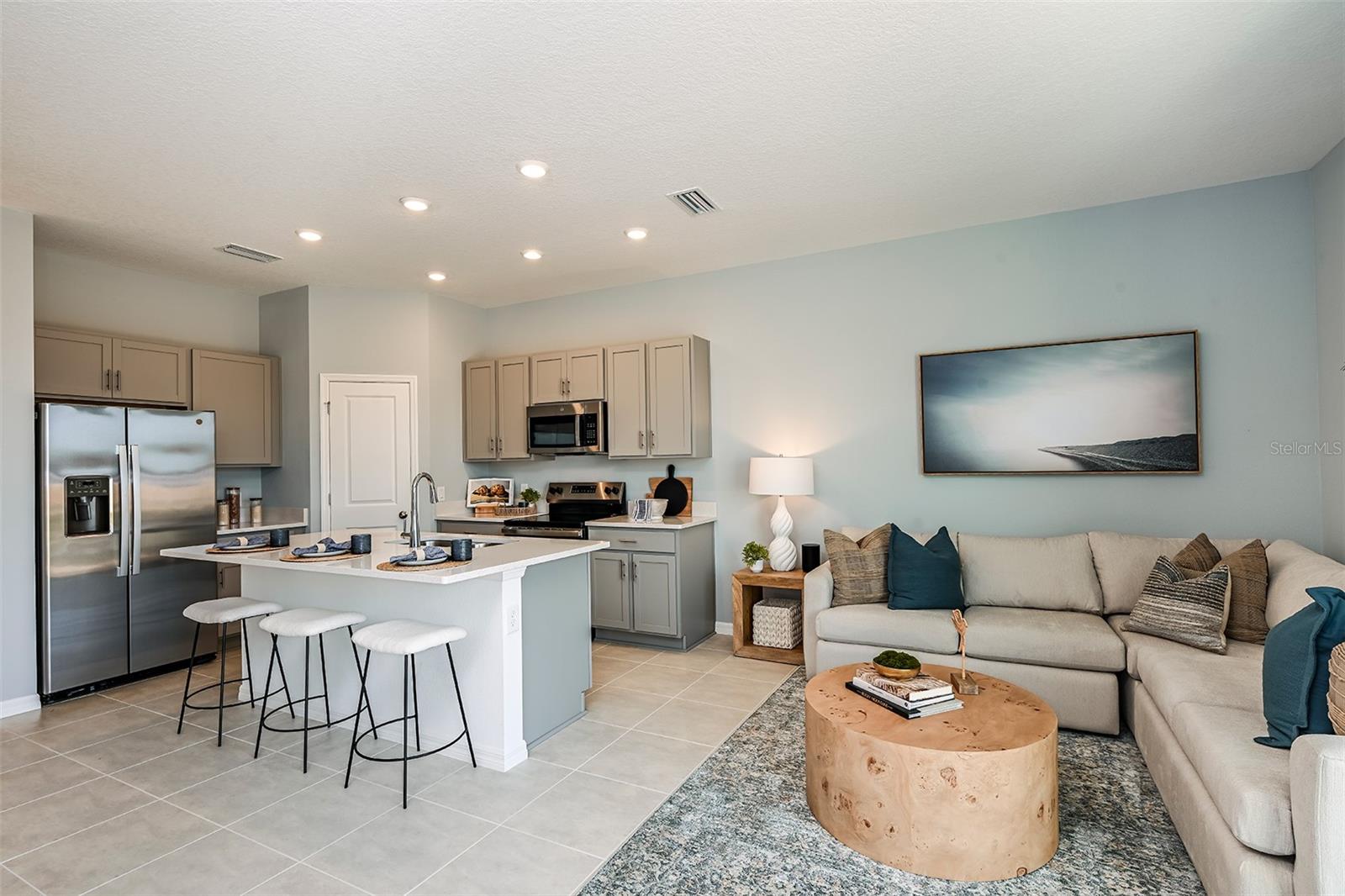 WATERSTONE - Residential