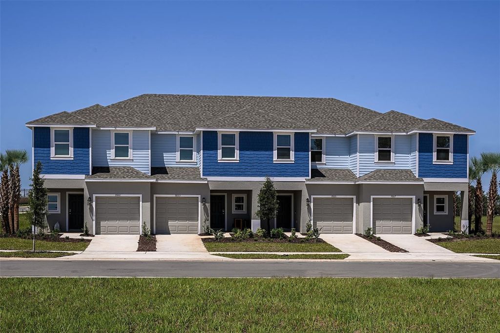 Photo of 7603 Waterscape Drive, Groveland, FL 34736 (MLS # A4682168)
