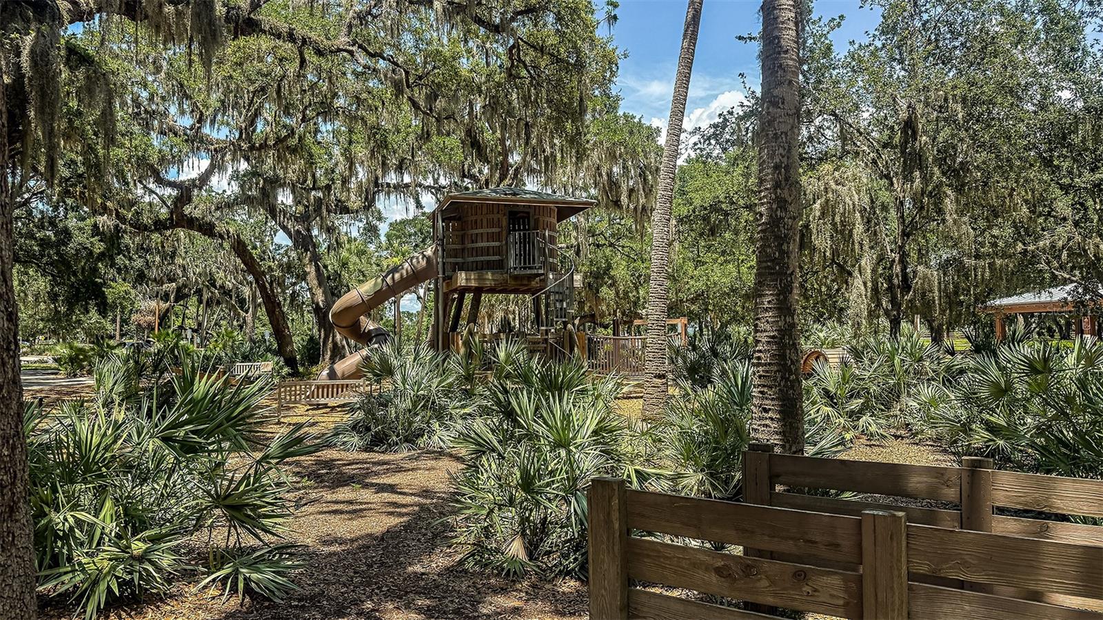 WATERSTONE - Residential