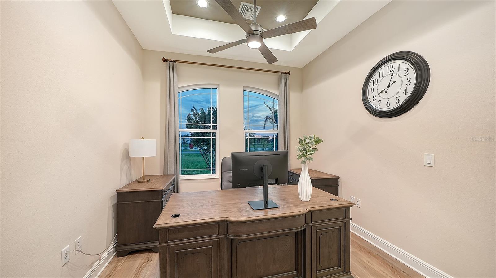 HAMPTON LAKES - Residential