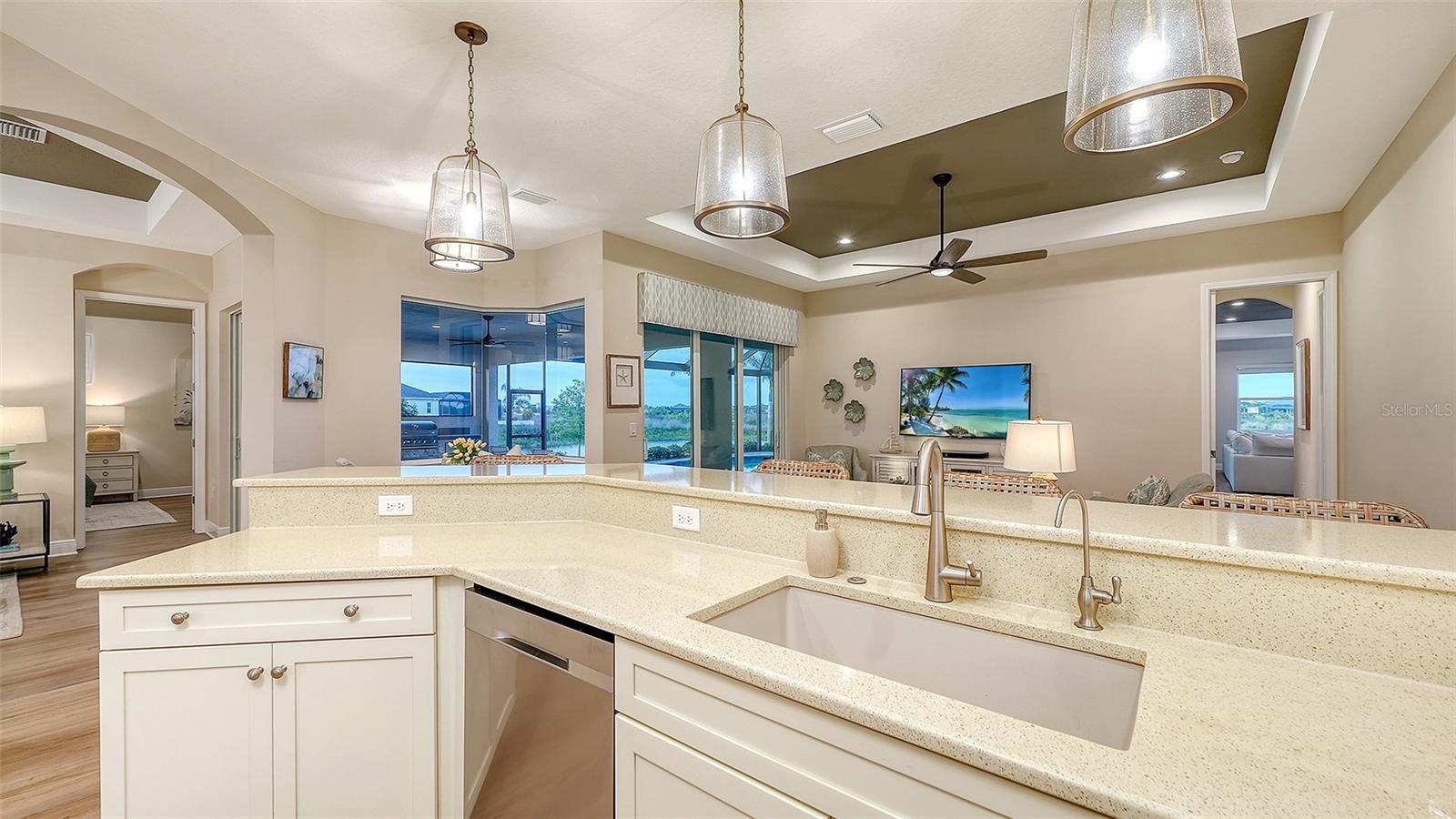 HAMPTON LAKES - Residential