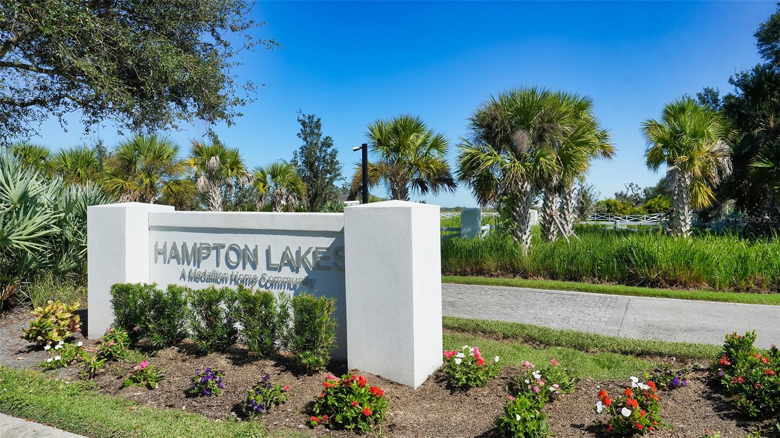 HAMPTON LAKES - Residential
