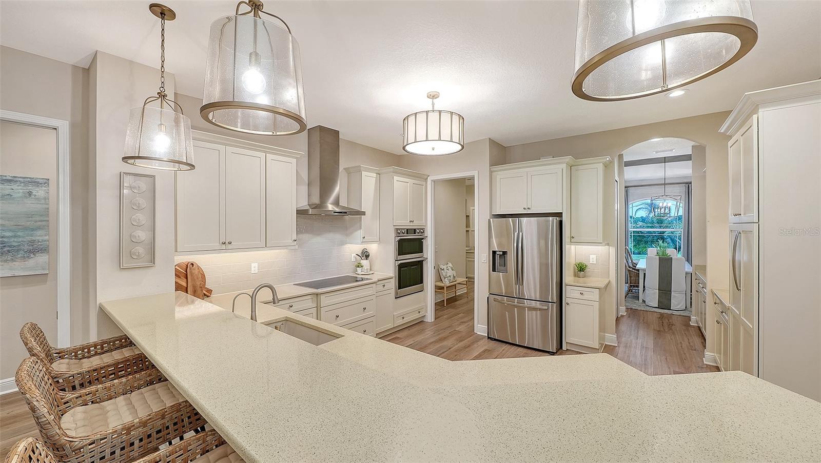 HAMPTON LAKES - Residential