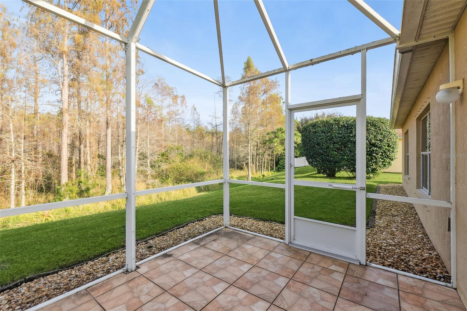 BAYBERRY LAKES MB 51 PG 167 - Residential